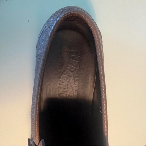 Salvatore Ferragamo Brown Pebble Leather Shoes Gancini Side Buckle Loafers 10 D main image 4